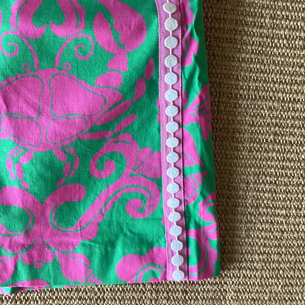 Lilly Pulitzer Green and Pink Printed Skort - Picture 2 of 11